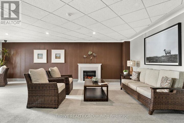 Property Photo:  500 Talbot Street 802  ON N6A 2S3 