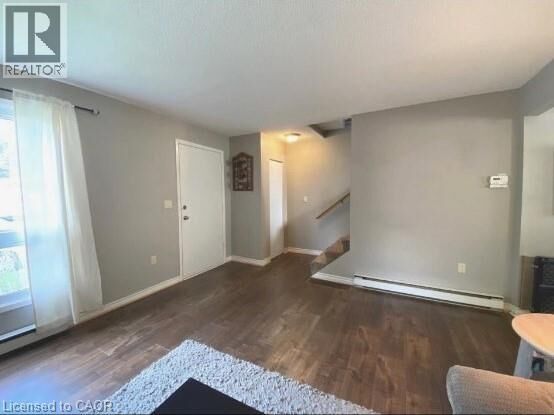 Property Photo:  406 Queen Street  ON N4B 2L3 