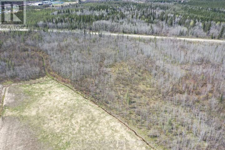 Property Photo:  69 Clear Lake Road North  ON P5N 2X7 