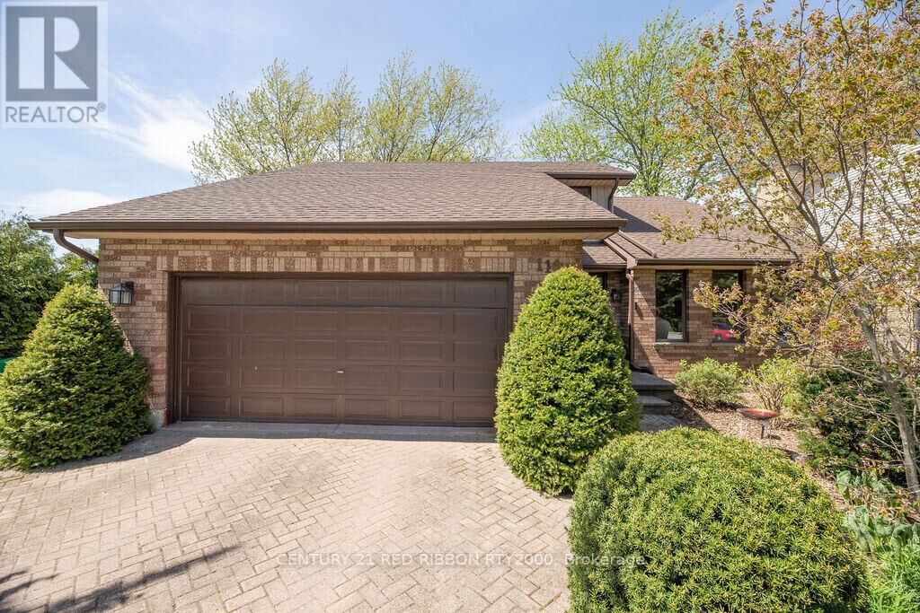 Property Photo:  110 Roe Street  ON N0L 1N0 