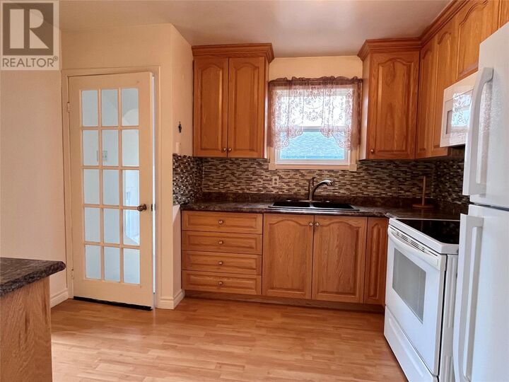 Property Photo:  18 Hyde Street  NL A0E 1W0 