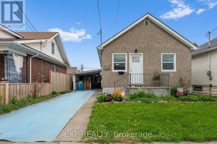 Property Photo:  47 Battle Street  ON L2V 3W4 