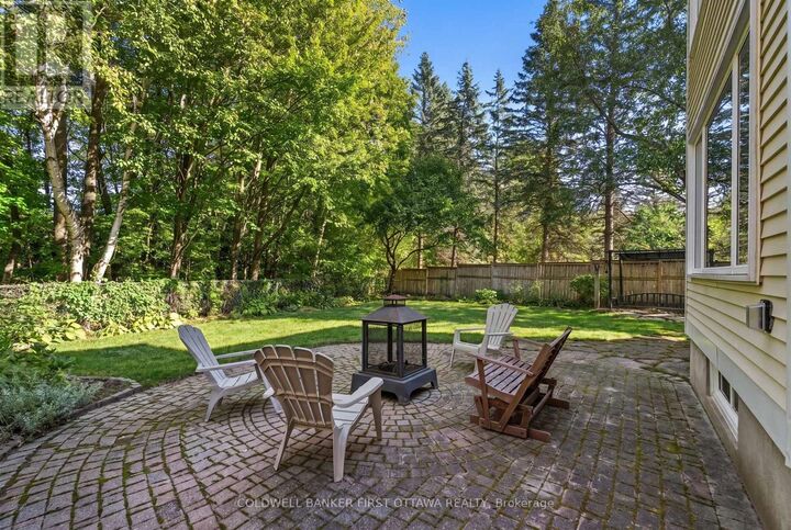 Property Photo:  1645 Des Ravins Place  ON K1C 6H3 