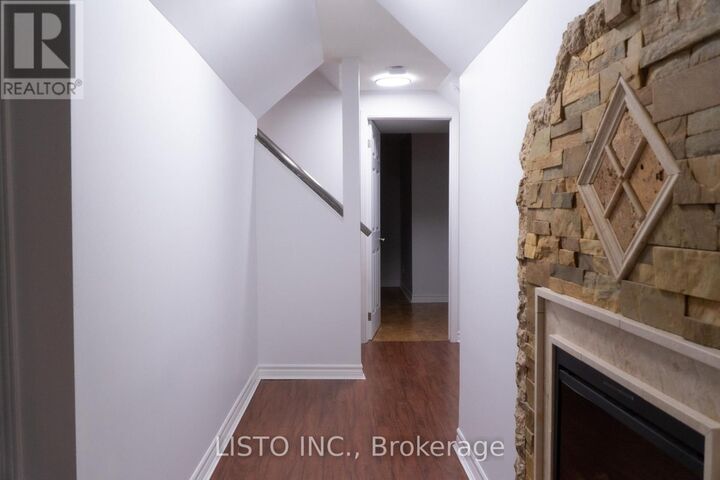 Property Photo:  128 Sweetwood Circle  ON L7A 2S2 