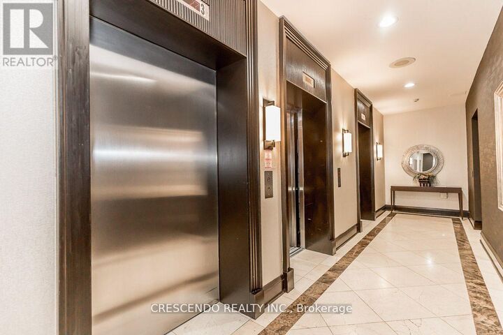 Property Photo:  30 Harrison Garden Boulevard 902  ON M2N 7A9 