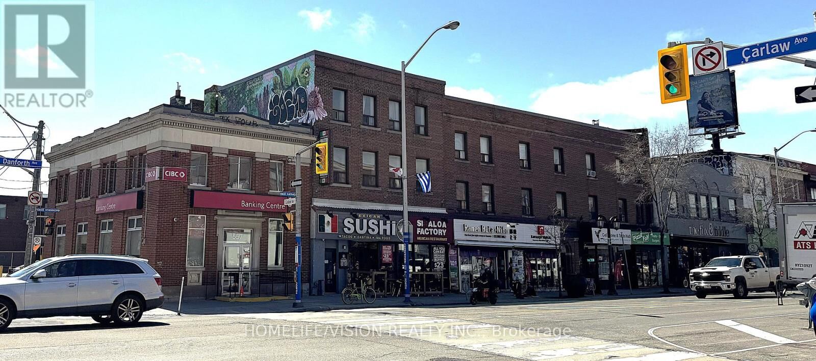 Property Photo:  555 Danforth Avenue Apt #1  ON M4K 1P7 