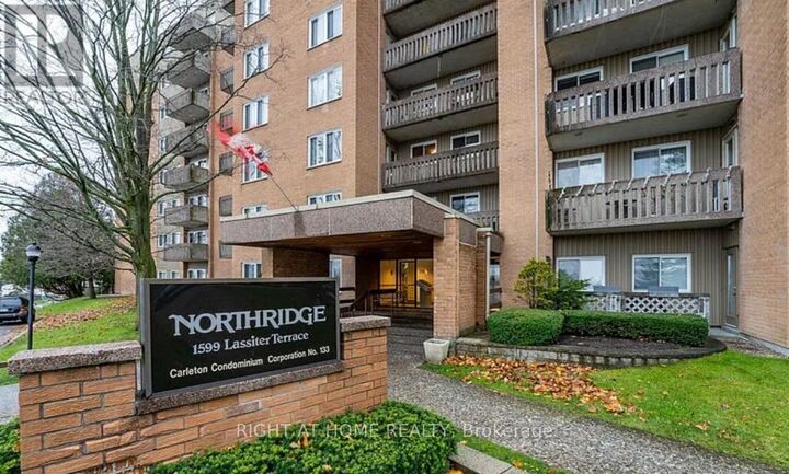 Property Photo:  1599 Lassiter Terrace  ON K1J 8R6 