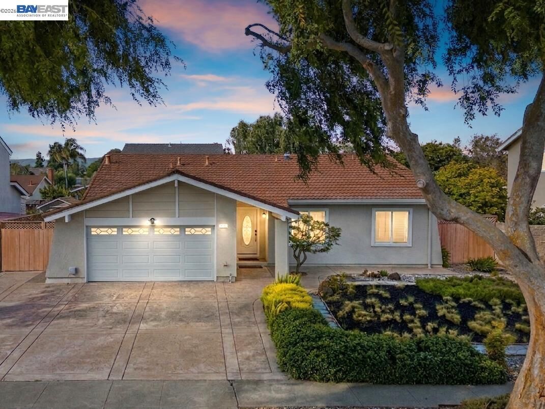 Property Photo:  36288 Tudor Pl  CA 94560 