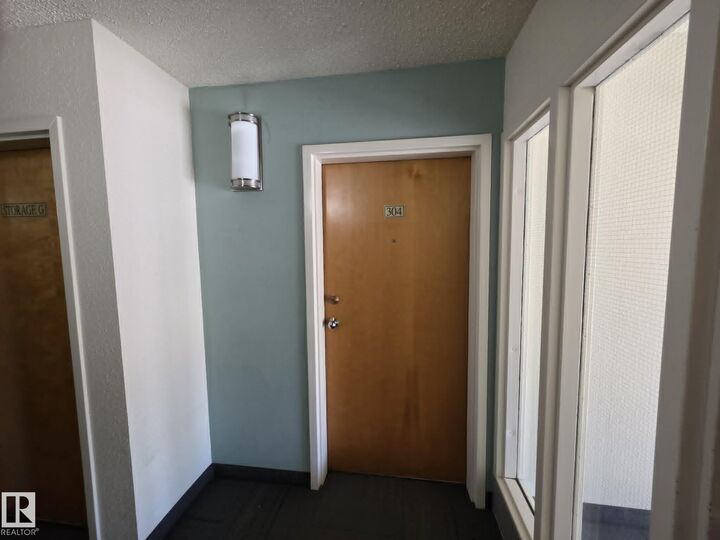 Property Photo:  34 Alpine Place 304  AB T8N 2Y2 