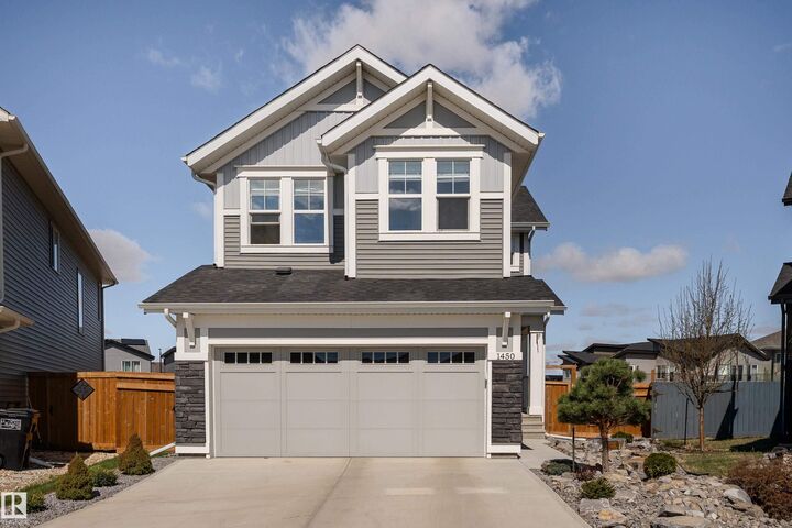 Property Photo:  1450 Darby Green SW  AB T6W 4N5 