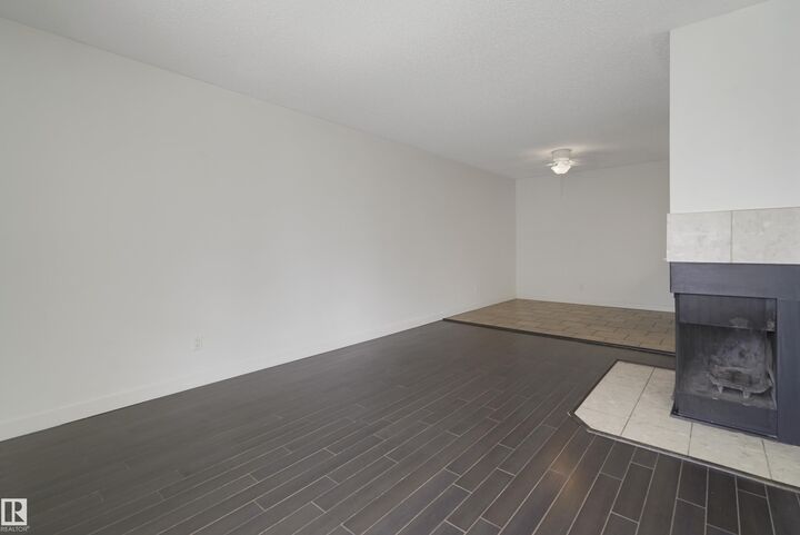 Property Photo:  2204 118 Street NW 54  AB T6J 5K2 