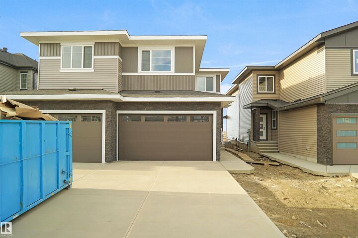 Property Photo:  119 Peirwyck Loop  AB T7X 4G2 
