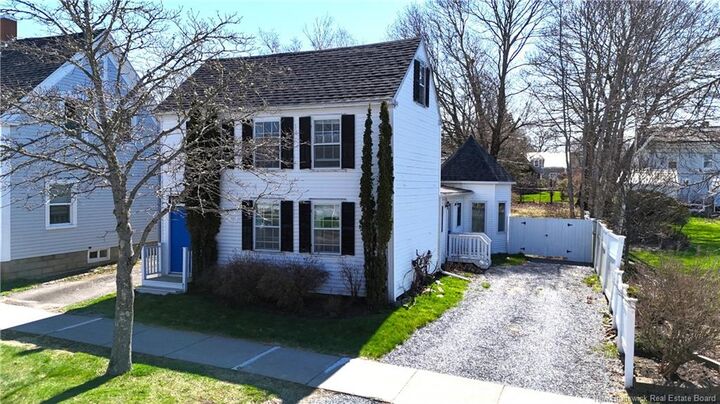 Property Photo:  107 King Street  NB E5B 1X8 