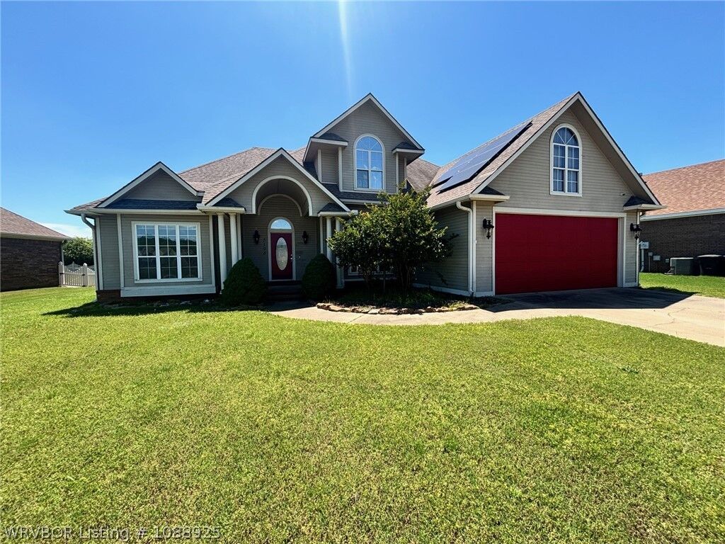 Property Photo:  3105 Fairway Drive  AR 72921 
