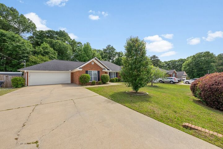 Property Photo:  54 Redwood Drive  AL 36869 