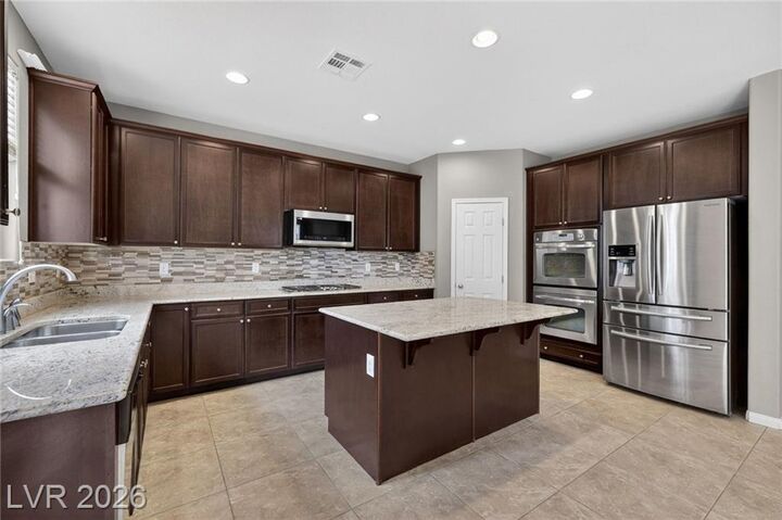Property Photo:  10329 Ironwood Pass Avenue  NV 89166 
