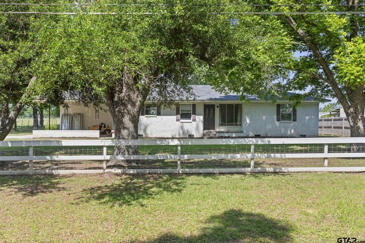 Property Photo:  2374 S Fm 17  TX 75410 
