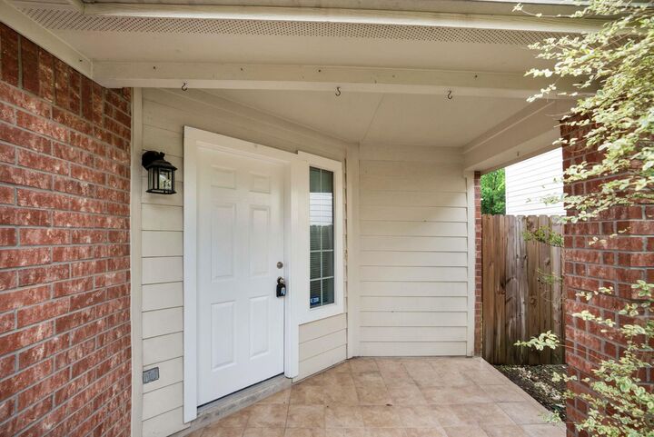 Property Photo:  7215 Cool Springs Court  TX 77354 