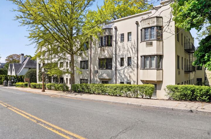 Property Photo: 15 Beechtree Lane 1D NY 10708