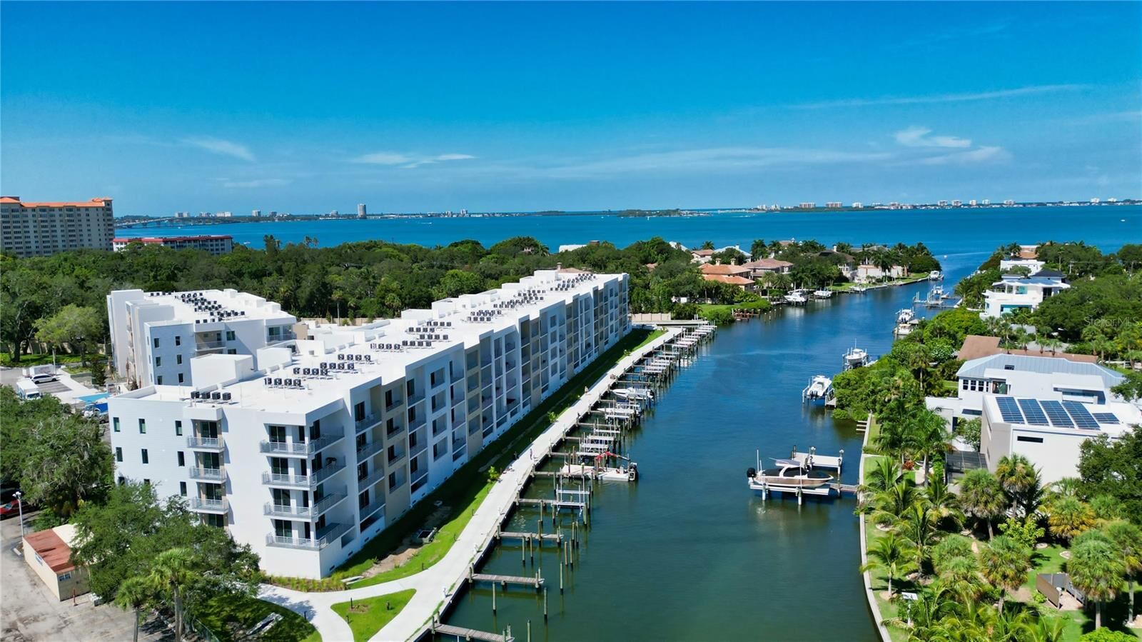 Property Photo:  1709 N Tamiami Trail 221  FL 34234 