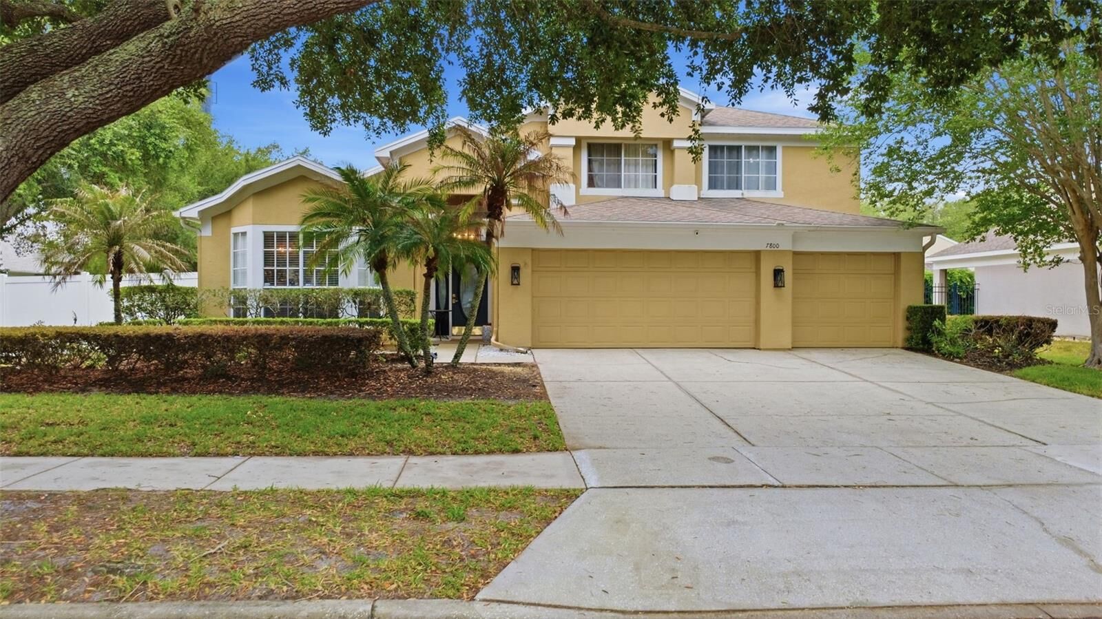 Property Photo:  7800 Saint Giles Place  FL 32835 