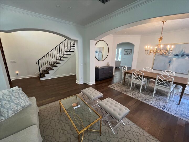 Property Photo: 3820 W San Luis Street FL 33629