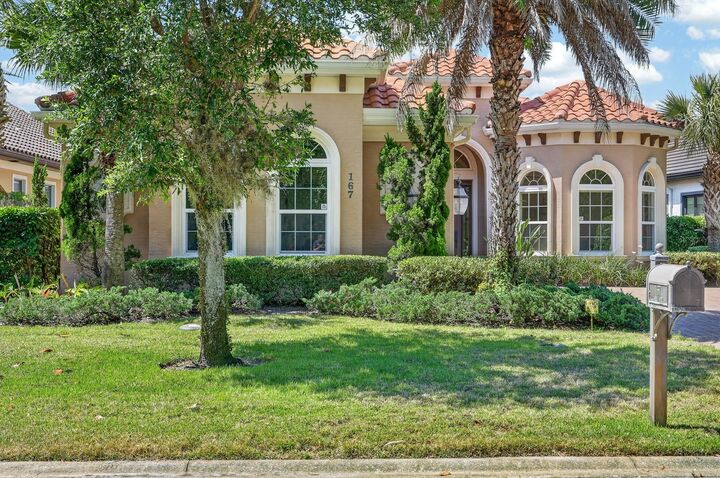 Property Photo:  167 Aspen Way  FL 32137 