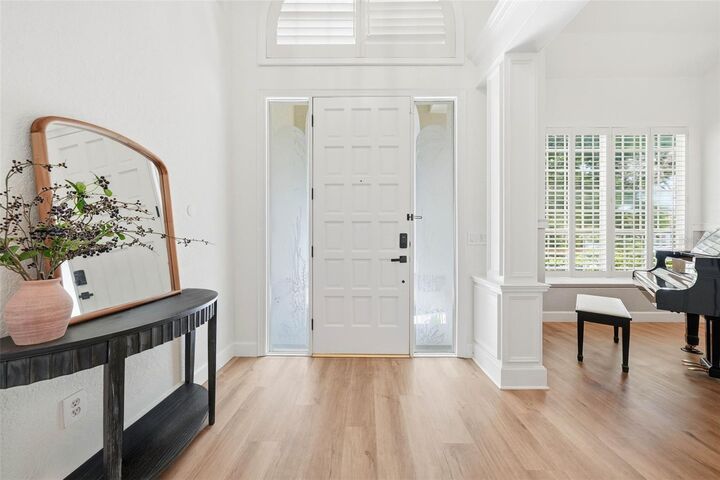 Property Photo: 5207 Timberview Terrace FL 32819