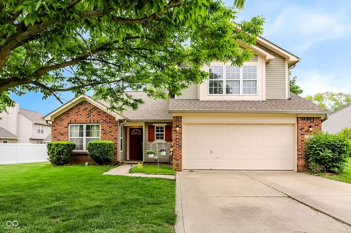 Property Photo: 6824 Millbrook Circle IN 46237
