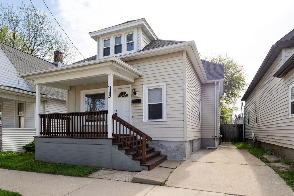 Property Photo: 1823 Marquette St WI 53402