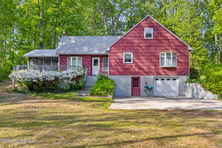 Property Photo:  1025 Hedding Jacksonville Road  NJ 08505 