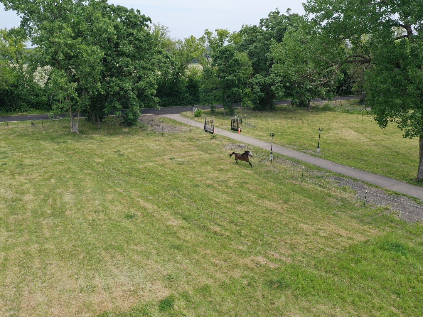Property Photo:  349 Spring Creek Road  IL 60010 