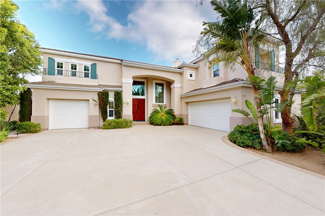 Property Photo:  11595 Rancho Del Valle  CA 91344 