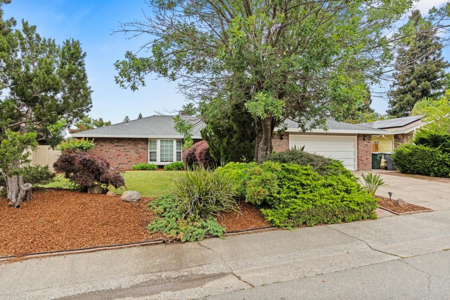 Property Photo:  3405 Meadow Way  CA 95677 