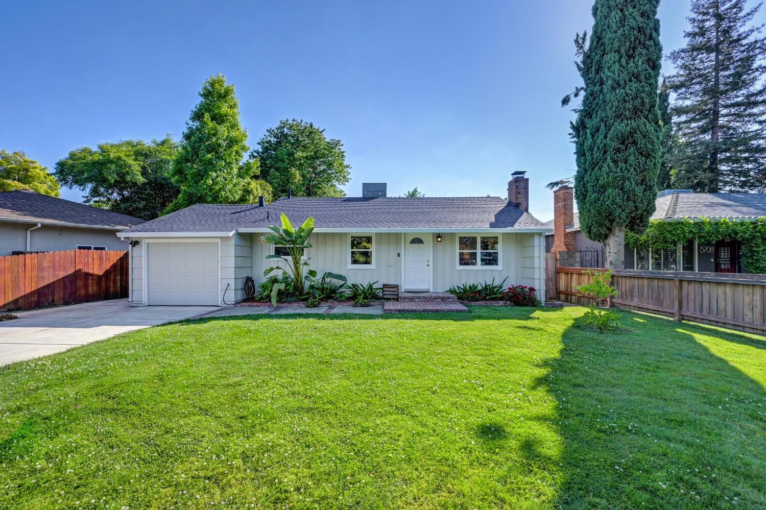 Property Photo:  5712 Carlson Drive  CA 95819 