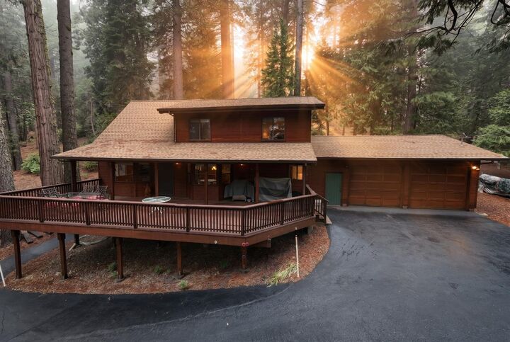 Property Photo:  702 Yuroc Drive  CA 95223 