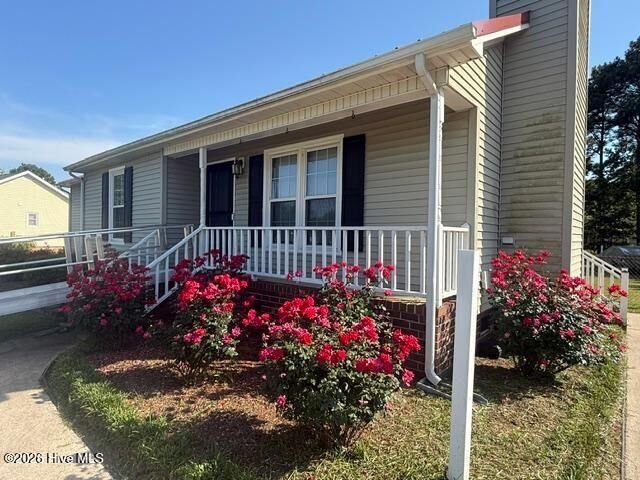 Property Photo: 633 Fox Chase Lane NC 28590