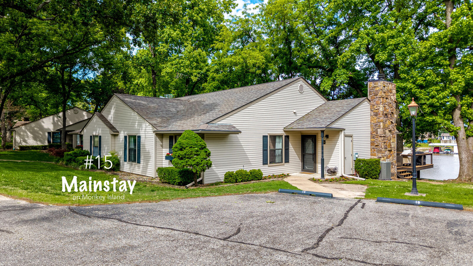 Property Photo: 30310 S 562 Road OK 74331