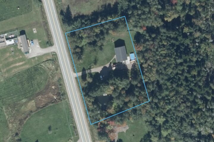 Property Photo: 18372 Highway 2 NS B0L 1C0