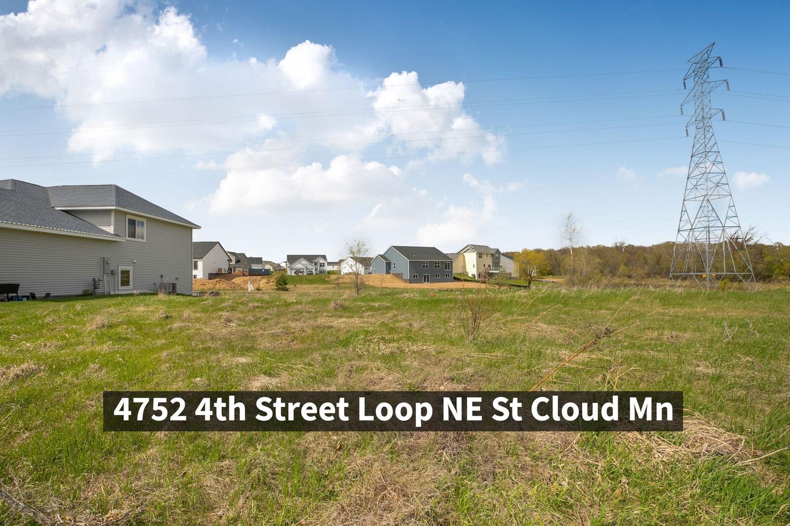 Property Photo:  4752 4th Street Loop NE  MN 56304 