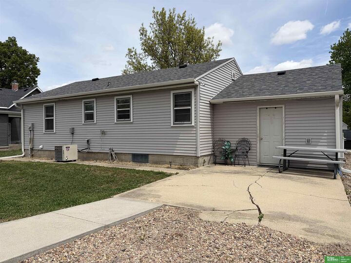 Property Photo:  121 N Iowa Avenue  NE 68647 