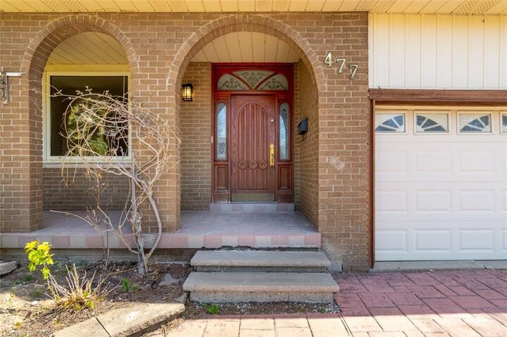 Property Photo:  477 Valleyview Crescent A  ON L9T 3L3 