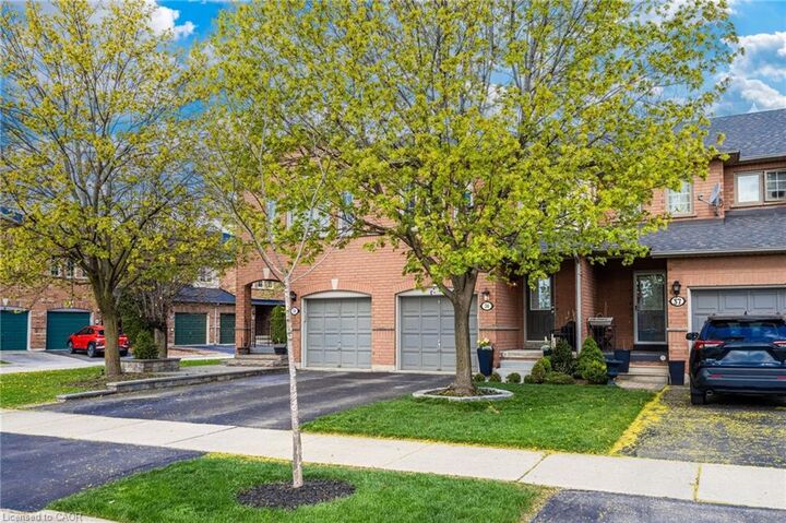 Property Photo:  5555 Prince William Drive 38  ON L7L 6P2 