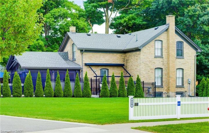 Property Photo:  920 Orr Court  ON N2R 1R4 