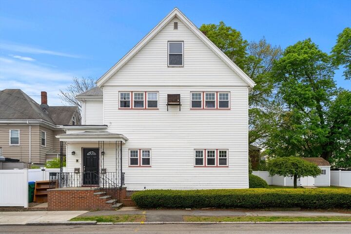 Property Photo:  4-6 West Street  MA 02155 