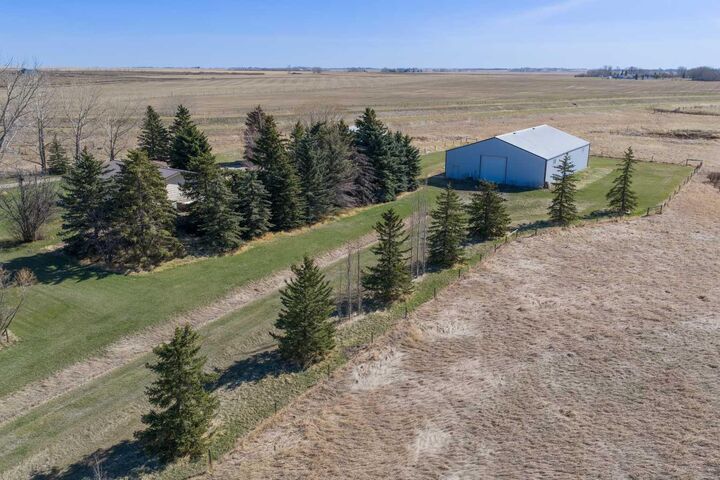 Property Photo:  222075 Range Road 264  AB T0J 0M0 