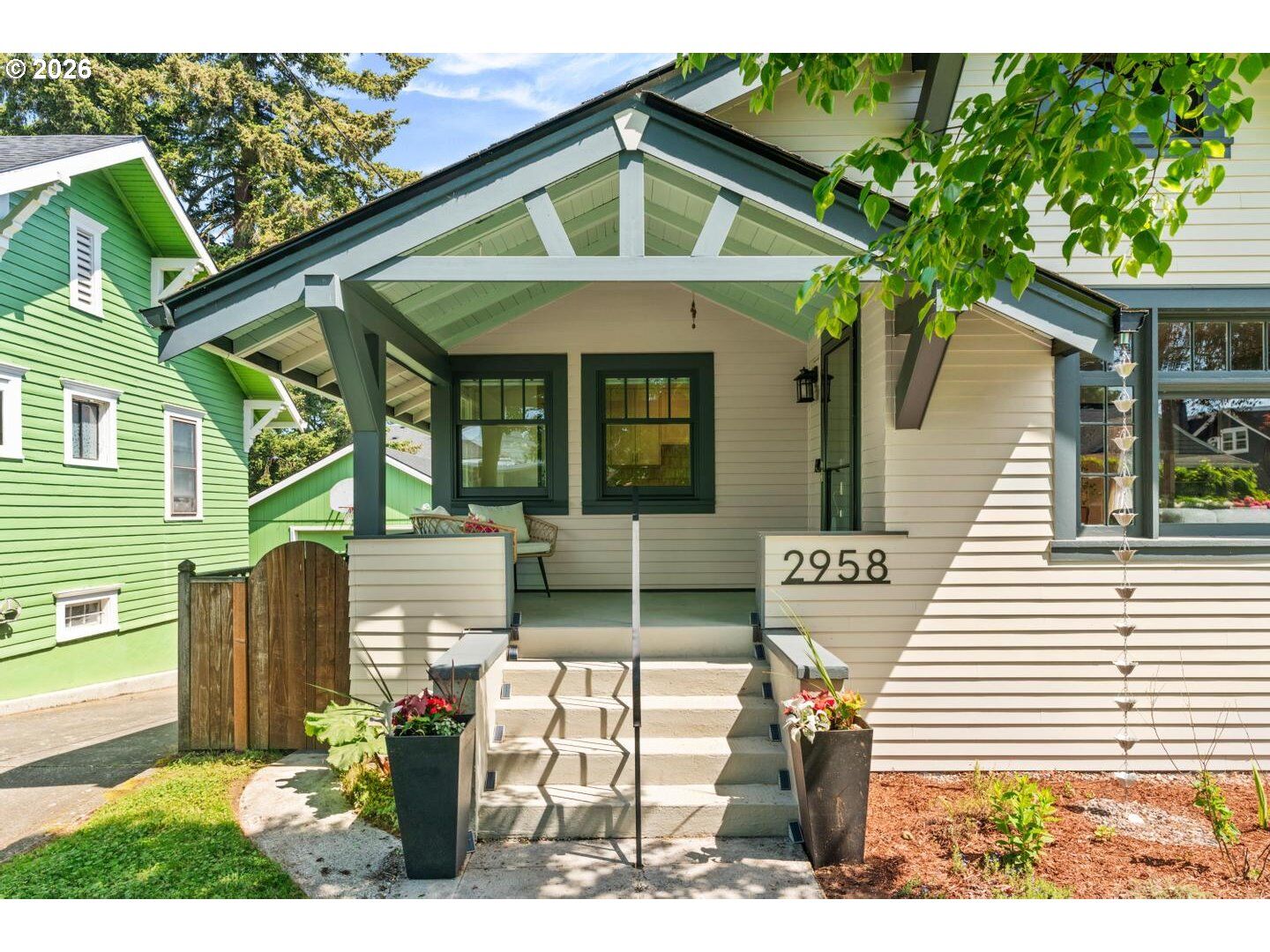 Property Photo: 2958 NE 64th Ave OR 97213