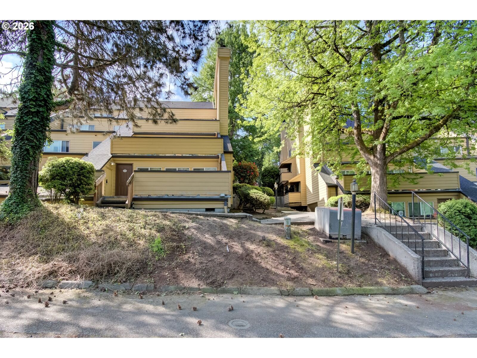 Property Photo:  1611 NE 113th St 121  WA 98686 