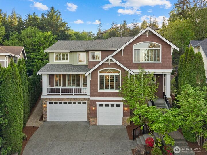Property Photo:  423  Sky Country Way  NW  WA 98027 
