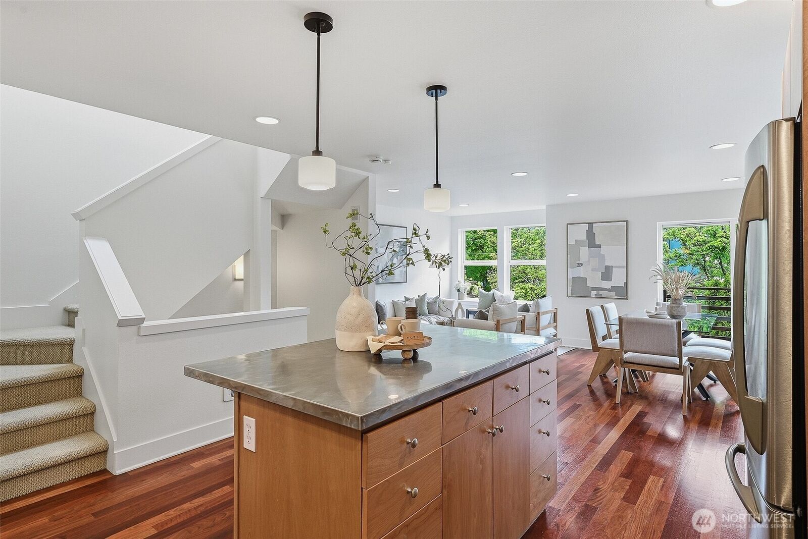 Property Photo: 1421 NW 62nd Street A WA 98107